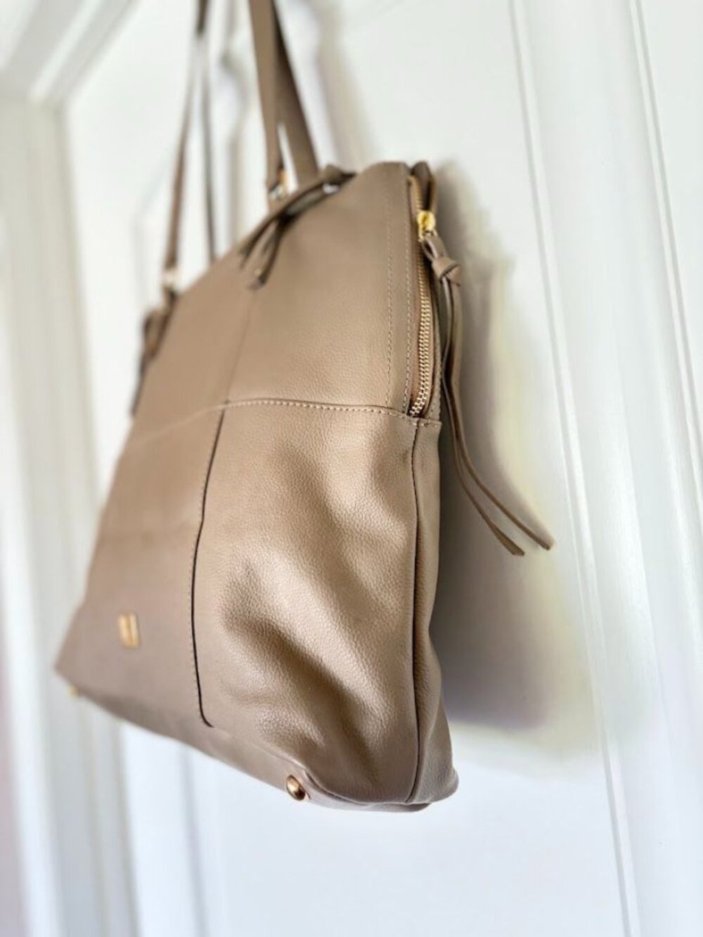 KOOBA Everette Leather Zip Tote in Taupe - New with Tags - Picture 6 of 13